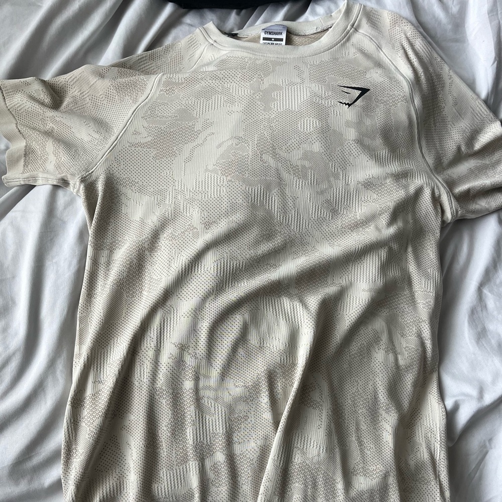 Gymshark Desert Tech
